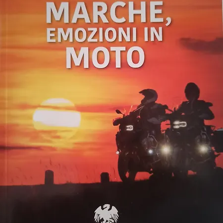 فندق مبيت وإفطار Casa Fuori Casa - 200 Mt Dal Casello Autostradale, Parcheggio Gratuito, Garage Moto سينِغاليا