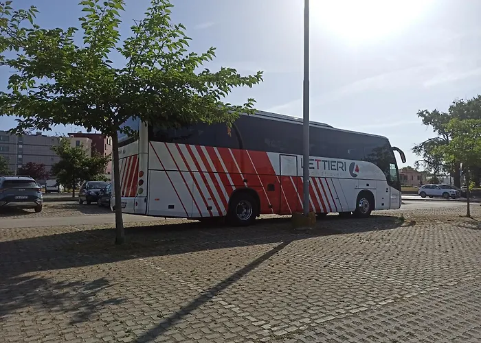 B&B Casa Fuori Casa - 200 Mt Dal Casello Autostradale, Parcheggio Gratuito, Garage Moto 3*