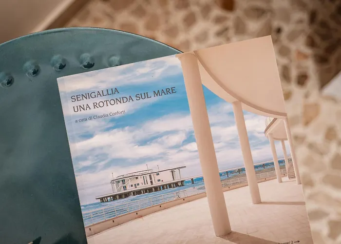 Casa Fuori Casa - 200 Mt Dal Casello Autostradale, Parcheggio Gratuito, Garage Moto B&B 3*